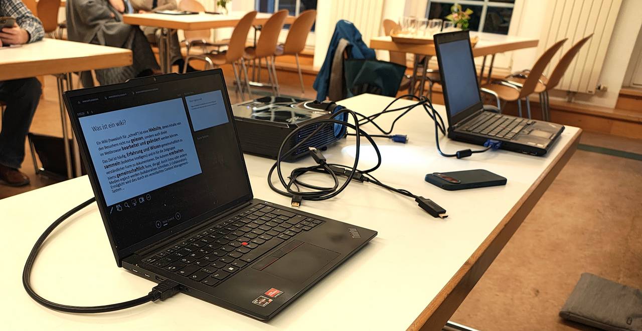 m_img_20250923_190753001_hdr bearbeitet | Kath. Pfarrei Selige Märtyrer vom Münchner Platz - Aktuelles - Zweites Arbeitstreffen PfarreiWiKi